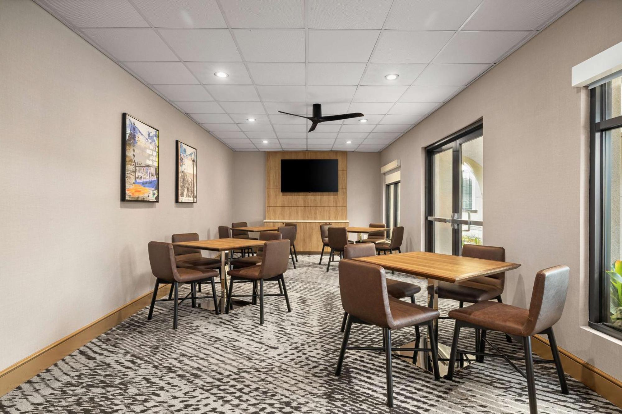 Homewood Suites By Hilton San Diego Airport-Liberty Station Eksteriør bilde